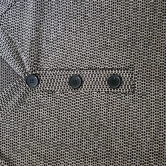 STUNNING FRENCH LAUNDRY TWEED/ WAFGLE PRINT BUTTON DOWN SWEATER - Picture 3 of 8